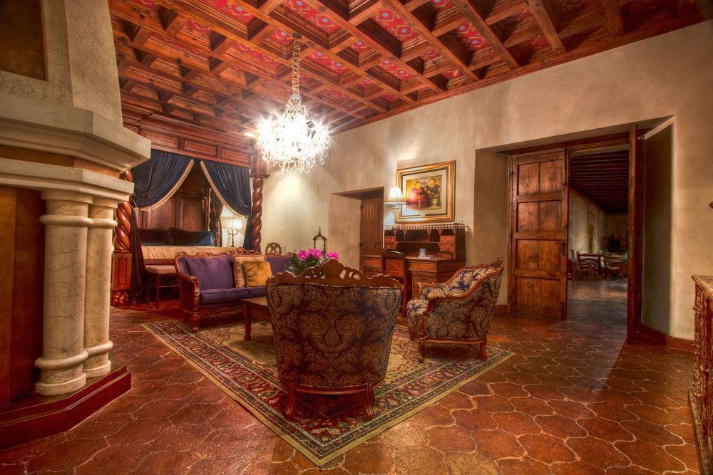 Hotel Palacio De Dona Leonor Antigua Exterior foto